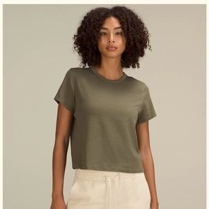 Lululemon Classic Fit Cotton Blend T-Shirt-Olive Green